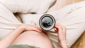 Navigating the Complex World of Nutrition: Expert Insights on Sugar, Caffeine, and Pregnancy